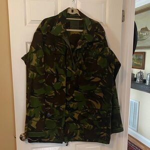 British SAS Men's Camouflage Smock Jacket est 2XL or 50L